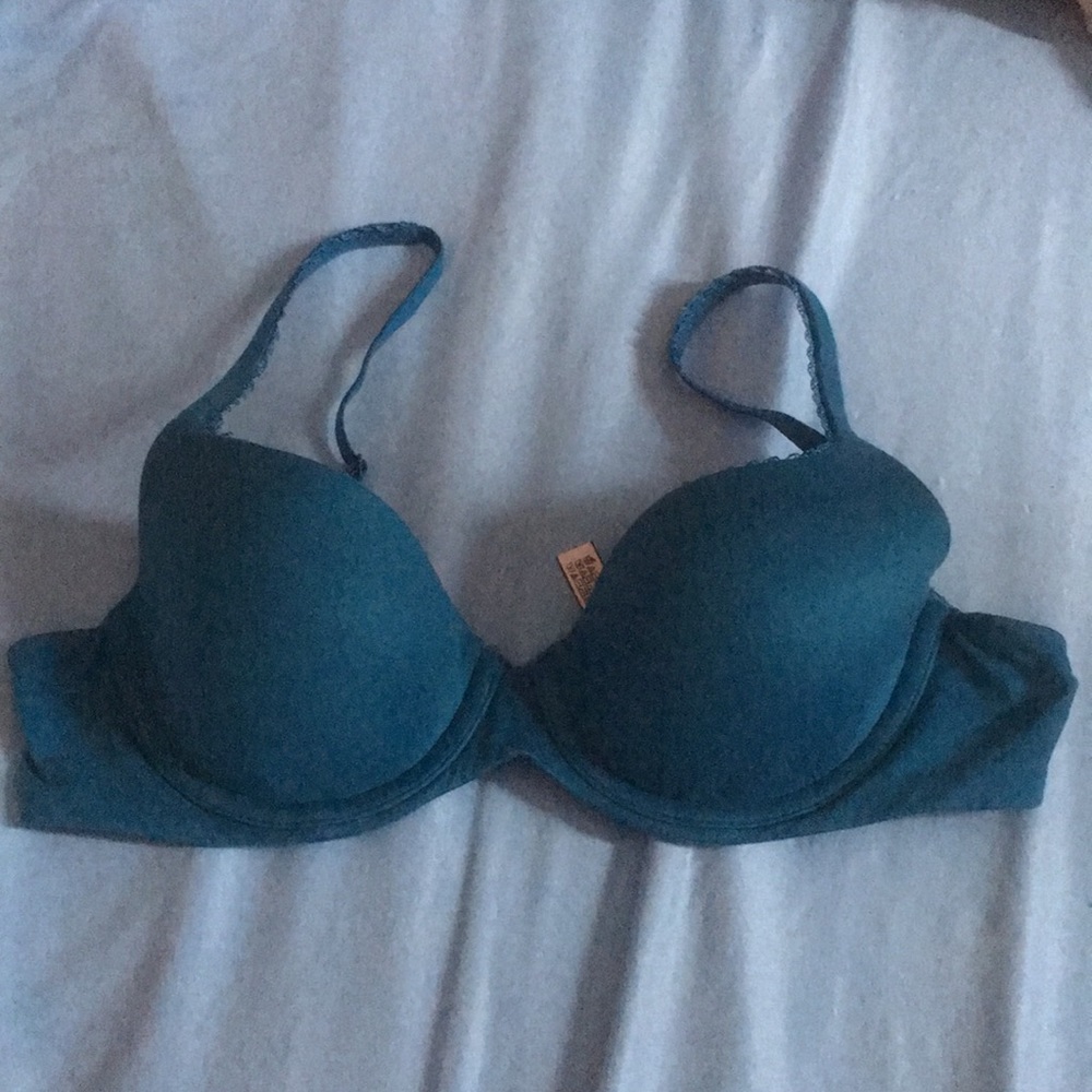 Like new! Body by Victoria bra